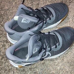 Nike KD Men's Black and Gray Athletic Shoes